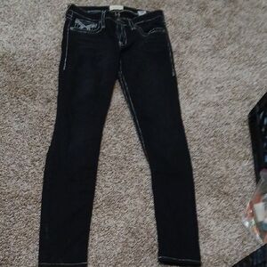 listing-status-banner